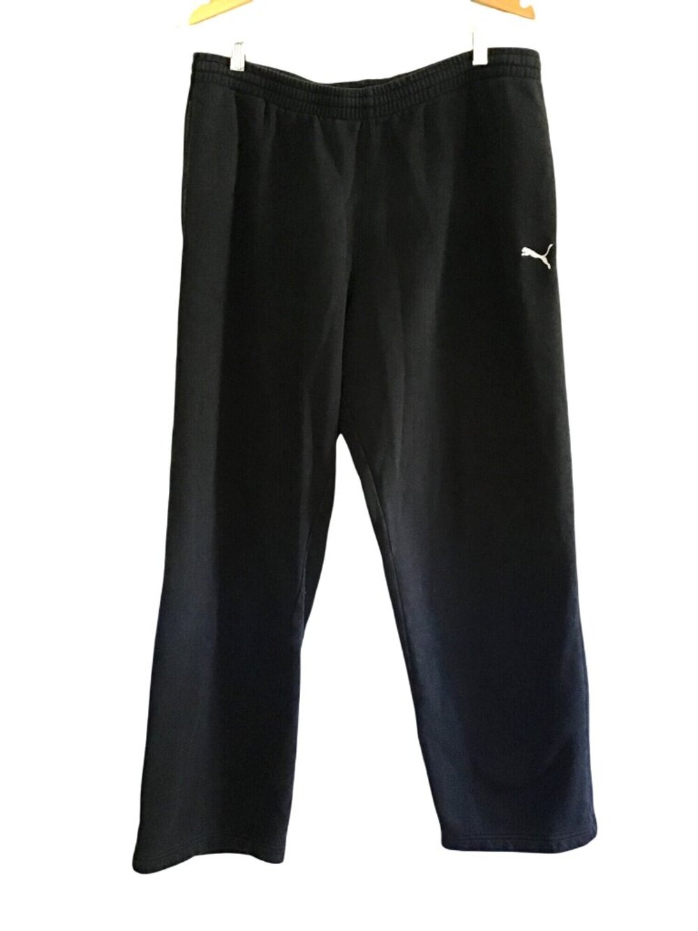 PUMA- MENS BLACK ELASTIC WAIST STRAIGHT LEG JOGGER'S SWEATPANTS SIZE LARGE